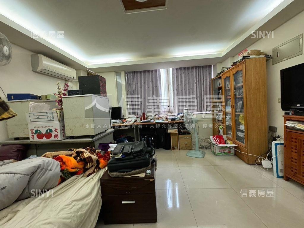 逢甲臨路透店房屋室內格局與周邊環境