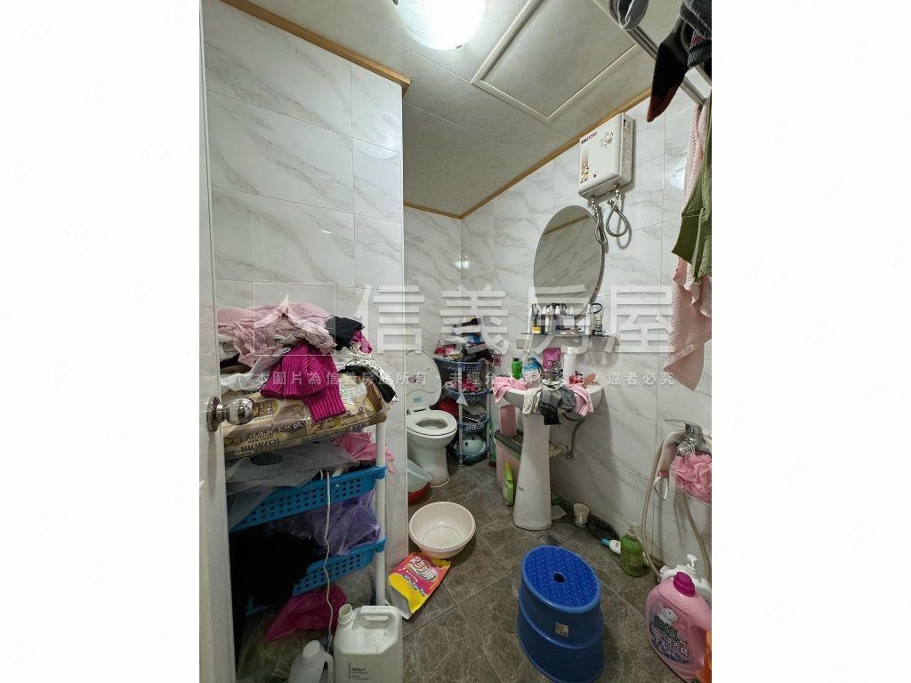 逢甲臨路透店房屋室內格局與周邊環境