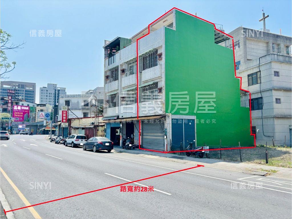 高大特區臨路透天店面房屋室內格局與周邊環境