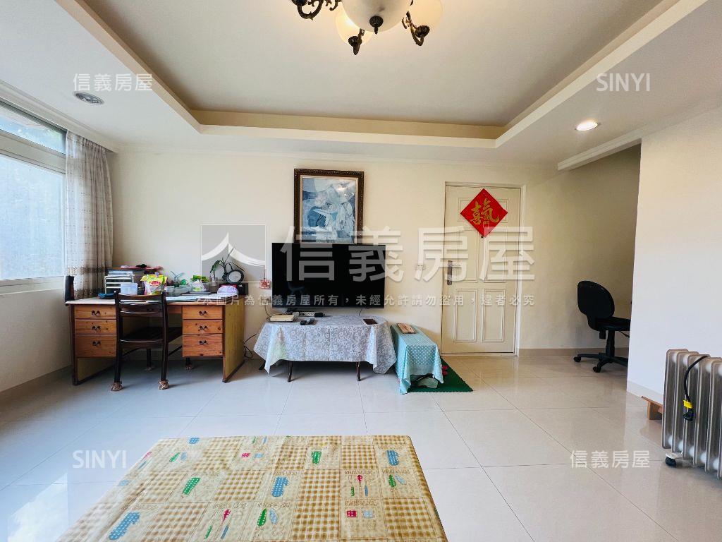 度假感明亮大露臺白雞別墅房屋室內格局與周邊環境