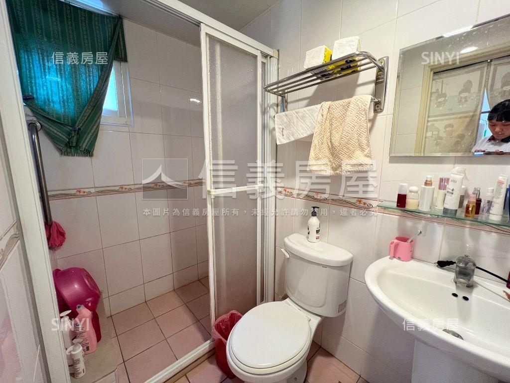 度假感明亮大露臺白雞別墅房屋室內格局與周邊環境