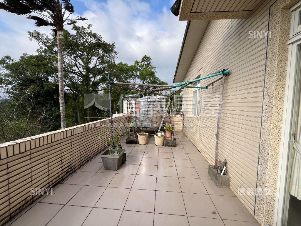 度假感明亮大露臺白雞別墅房屋室內格局與周邊環境