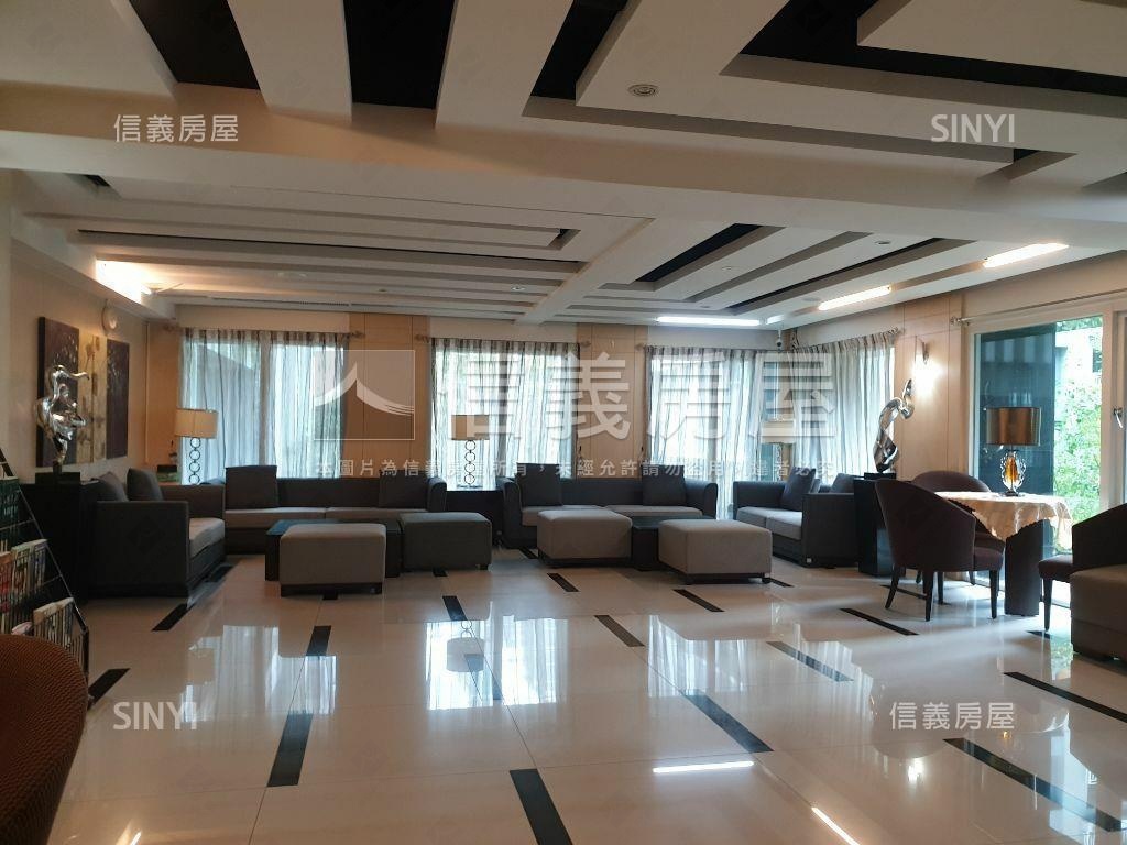 麥迪奇龍賺錢店面房屋室內格局與周邊環境