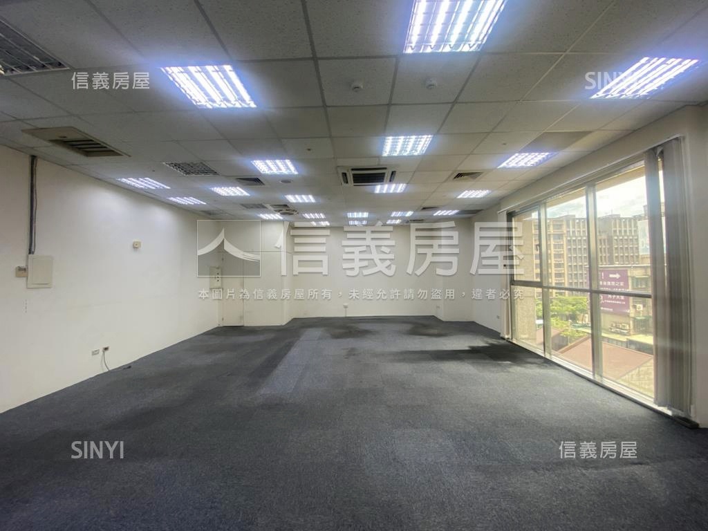 福華廣場邊間辦公房屋室內格局與周邊環境