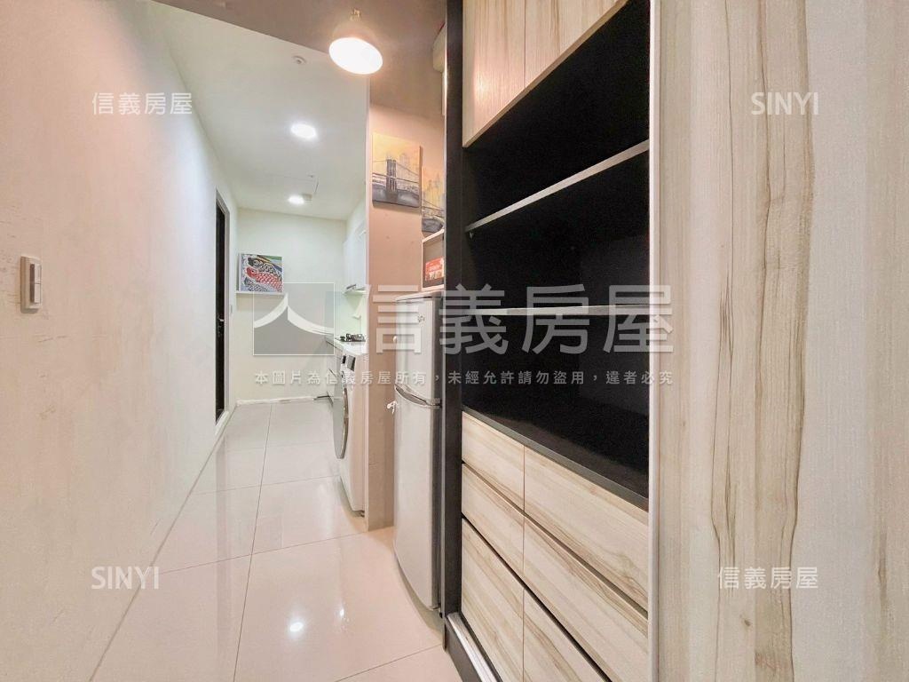 專任雲悅高樓美屋房屋室內格局與周邊環境
