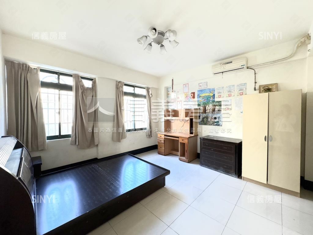 純美墅綠意透天房屋室內格局與周邊環境