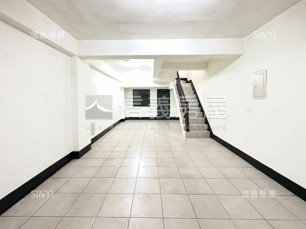 純美墅綠意透天房屋室內格局與周邊環境