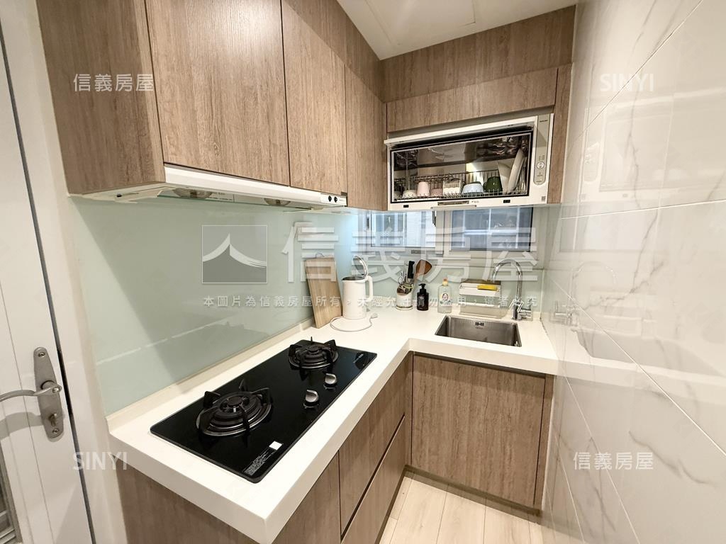 江翠重劃美裝兩房車位房屋室內格局與周邊環境