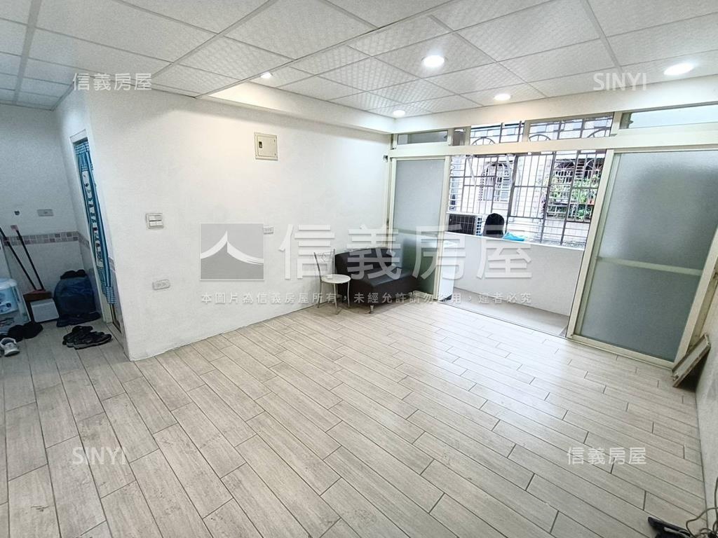 幸福捷運低總價首購頂加房屋室內格局與周邊環境