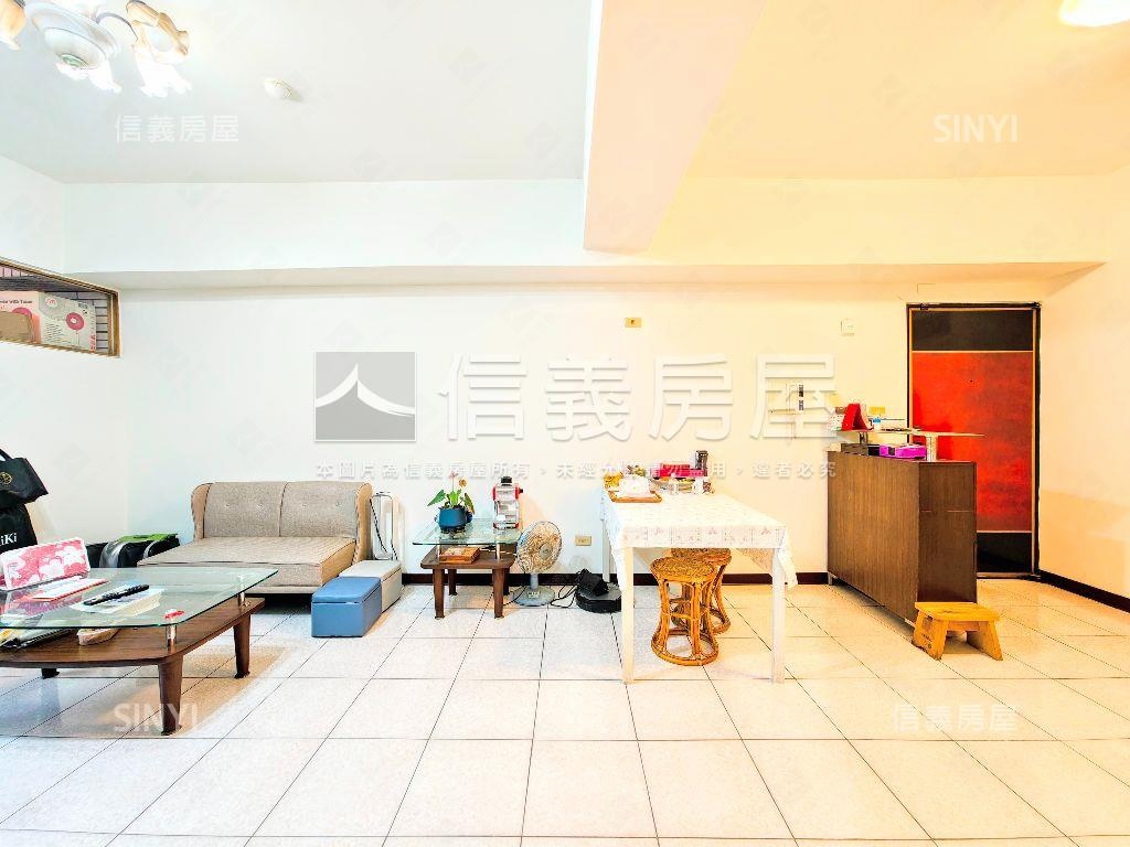 金門花園三房車位房屋室內格局與周邊環境