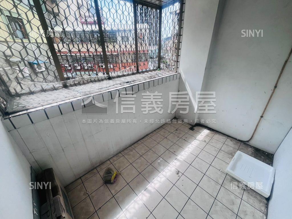 中清路稀有兩房房屋室內格局與周邊環境