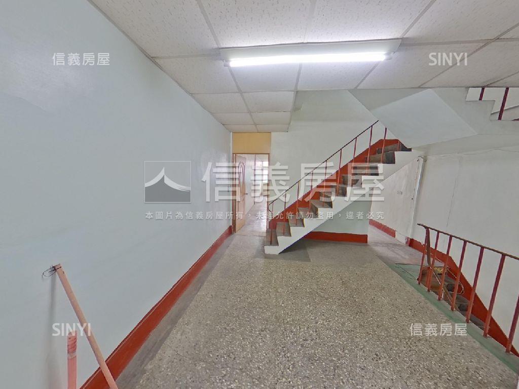 中華西路店面房屋室內格局與周邊環境