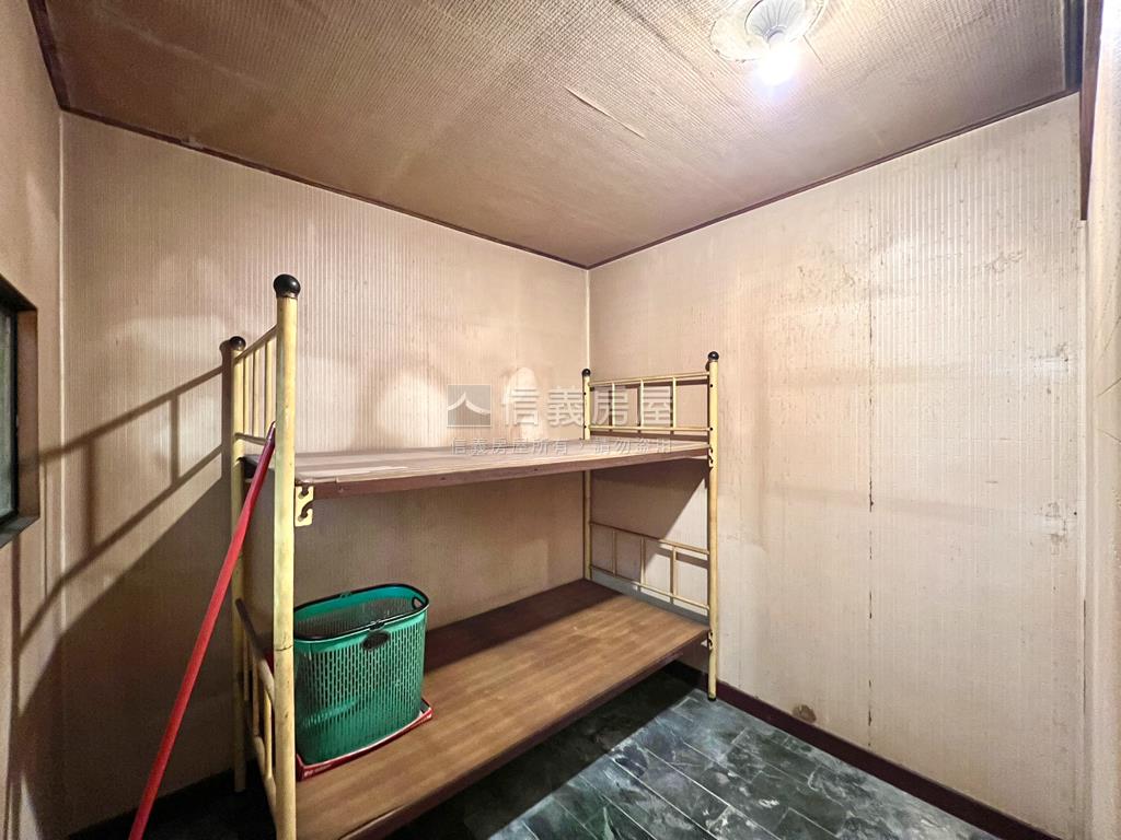 ㊝近家齊高中★邊間一樓寓房屋室內格局與周邊環境