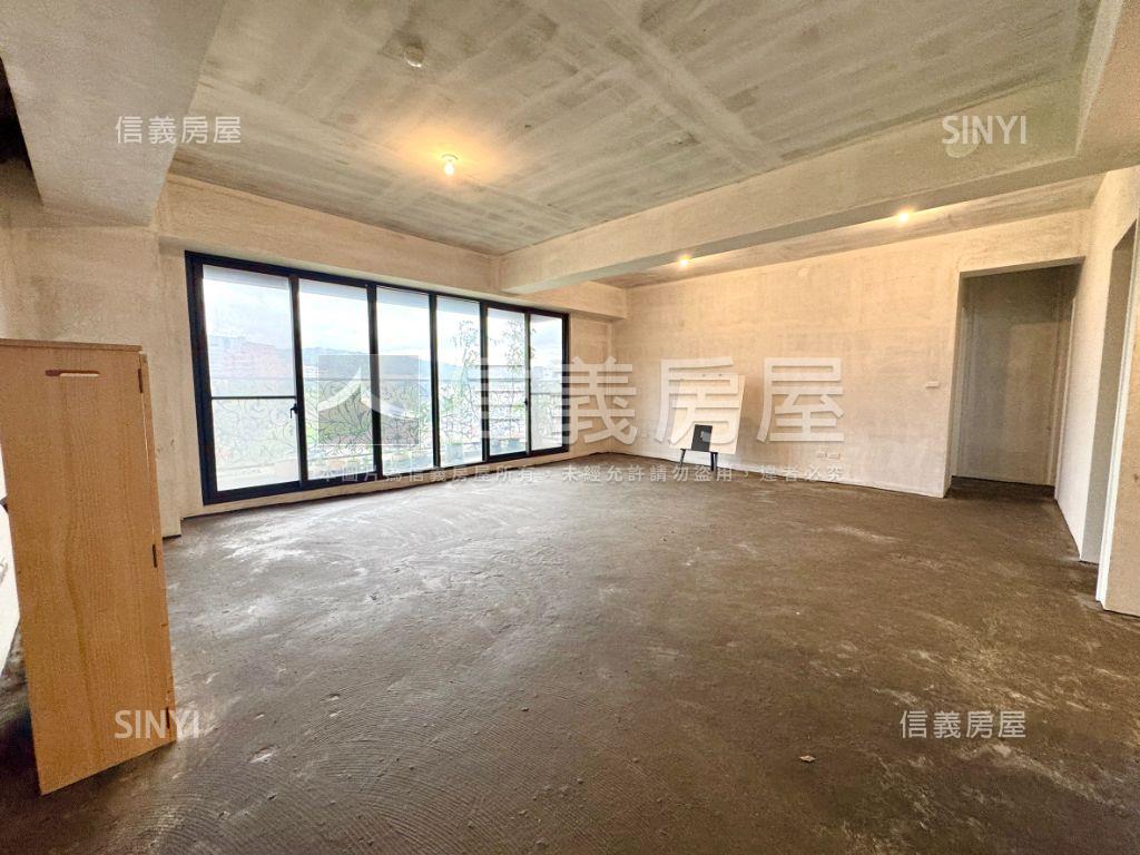 昭揚。公園綠意四房雙車位房屋室內格局與周邊環境