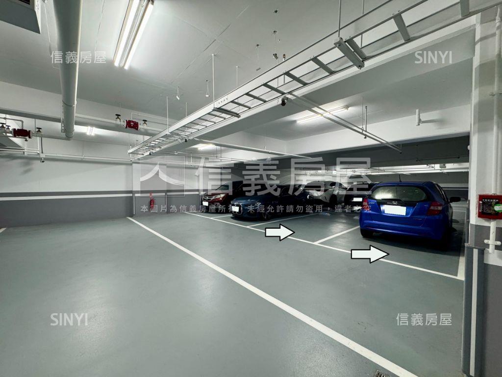 昭揚。公園綠意四房雙車位房屋室內格局與周邊環境