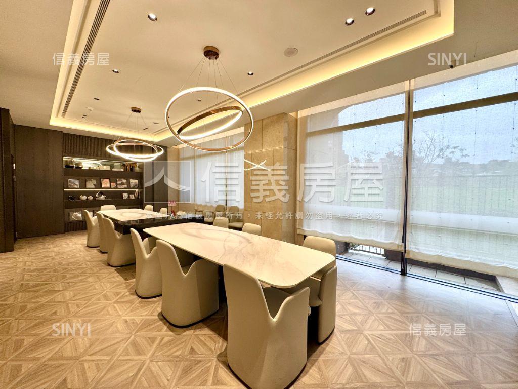 昭揚。公園綠意四房雙車位房屋室內格局與周邊環境