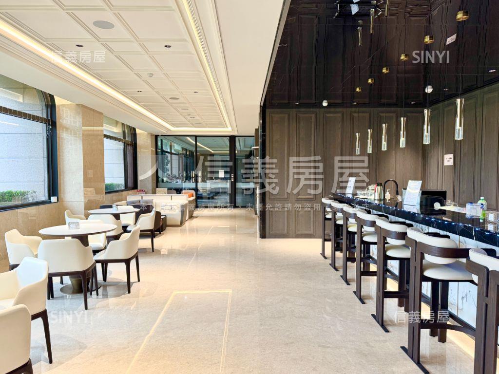 昭揚。公園綠意四房雙車位房屋室內格局與周邊環境