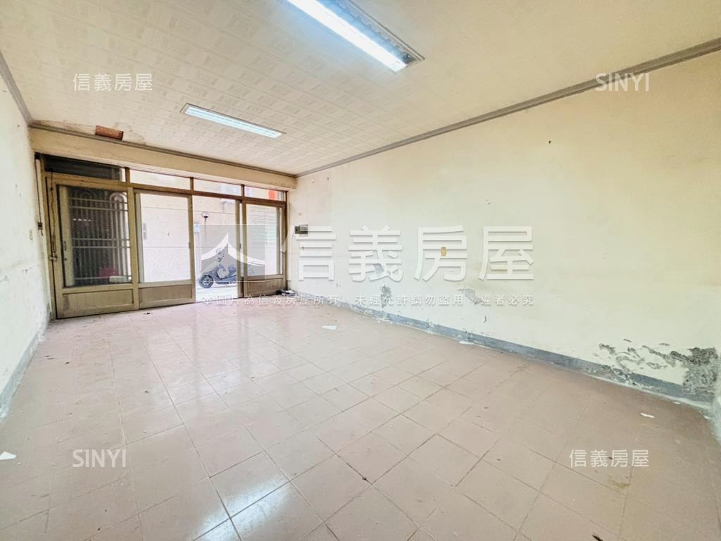 近文化中心五權街美透天房屋室內格局與周邊環境