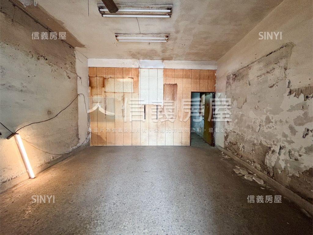 大肚店住⛦老宅等您改造！房屋室內格局與周邊環境