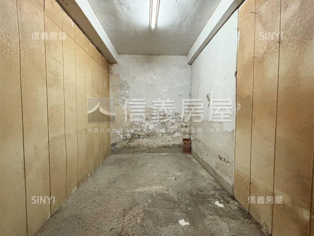 大肚店住⛦老宅等您改造！房屋室內格局與周邊環境