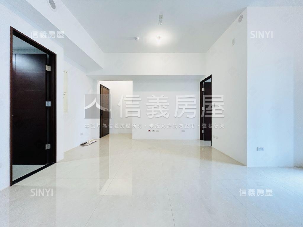 玖年水玥三房房屋室內格局與周邊環境