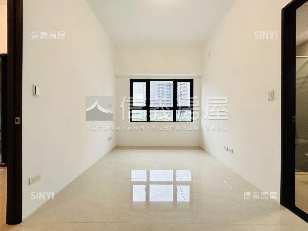 玖年水玥三房房屋室內格局與周邊環境