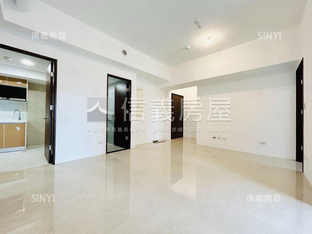 玖年水玥三房房屋室內格局與周邊環境