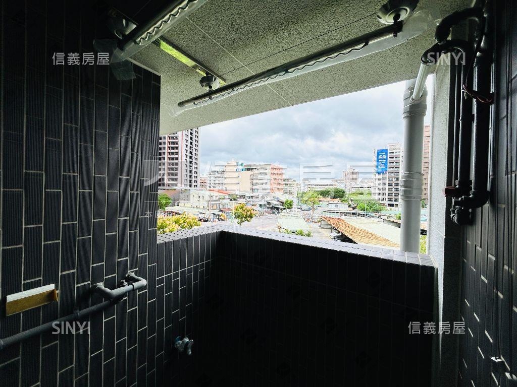 玖年水玥三房房屋室內格局與周邊環境