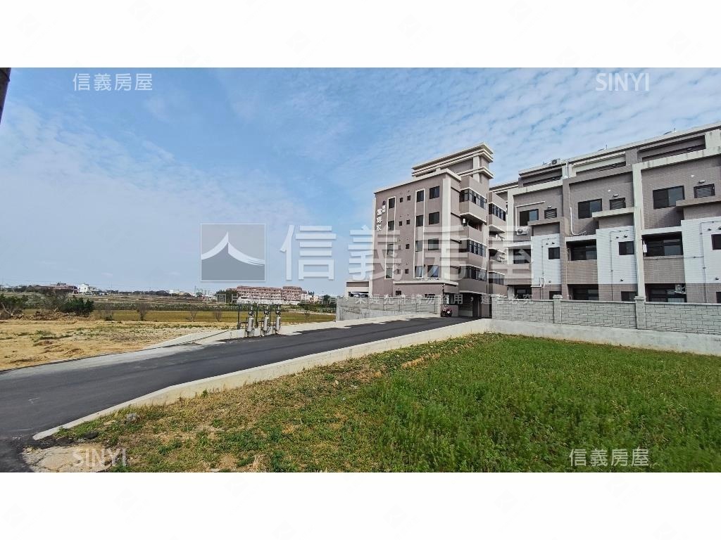 富傳家兩房兩衛浴附車位房屋室內格局與周邊環境