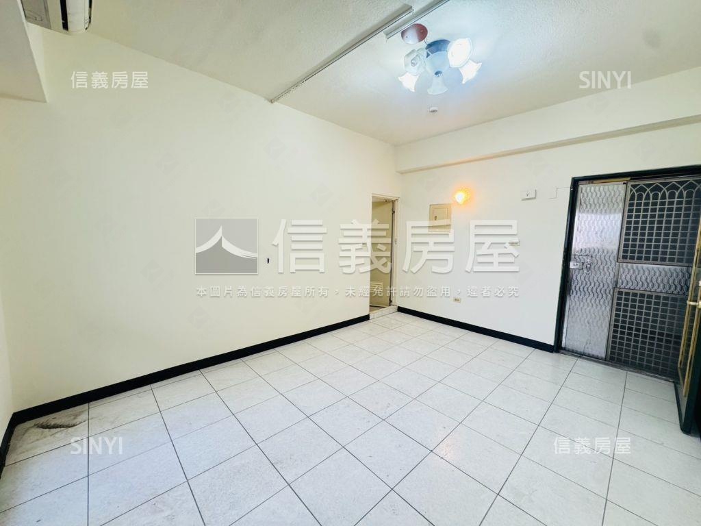 家專天地優質套房有車位房屋室內格局與周邊環境