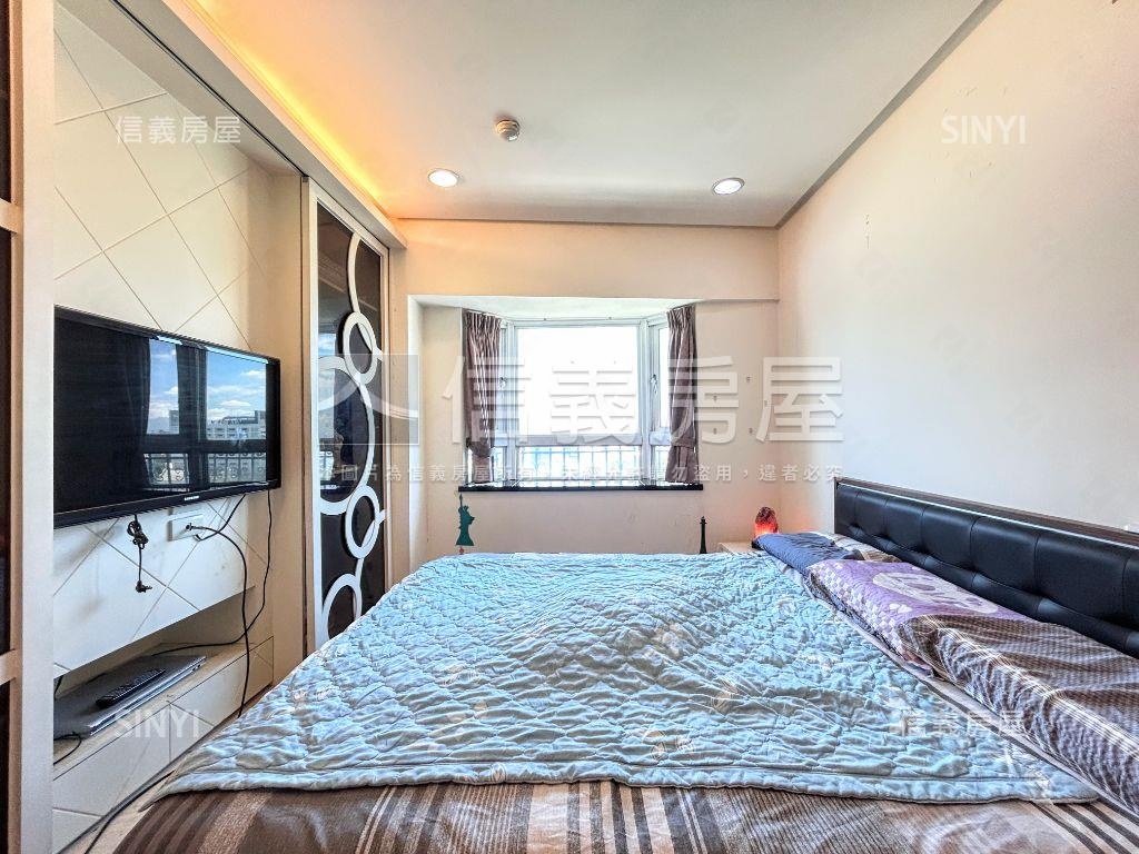 專約稀有中央大道四房車位房屋室內格局與周邊環境