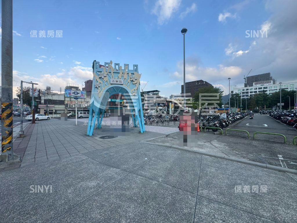 專約稀有近捷運站四房車位房屋室內格局與周邊環境