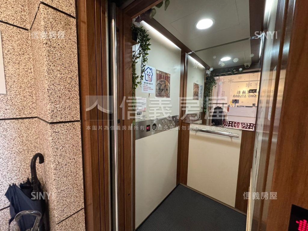 中原實踐路整棟收租透店房屋室內格局與周邊環境