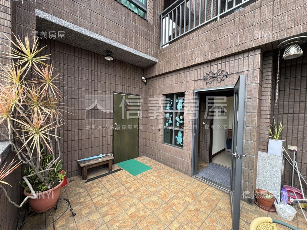 中原實踐路整棟收租透店房屋室內格局與周邊環境