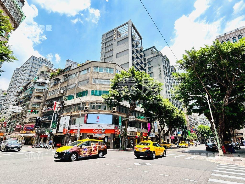 專任錦州街邊間電梯頂加房屋室內格局與周邊環境