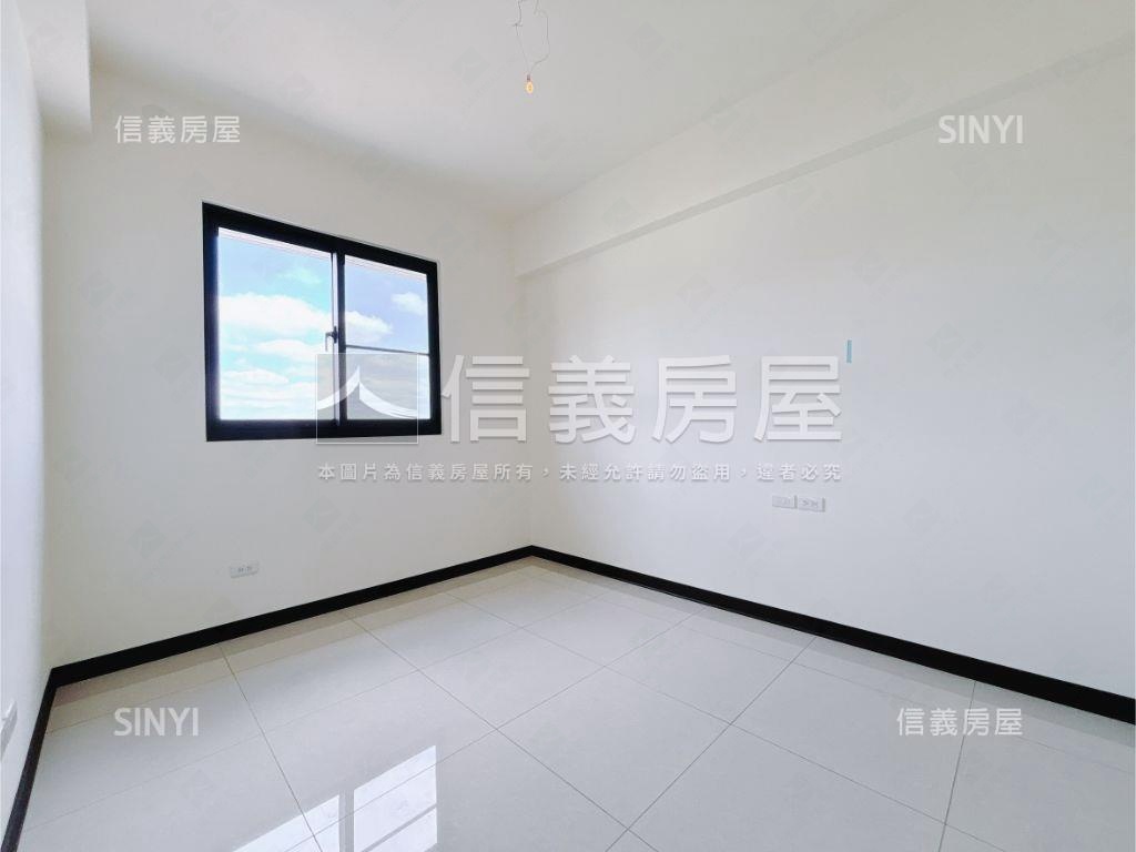 新社怡朗朗全新未住透天房屋室內格局與周邊環境