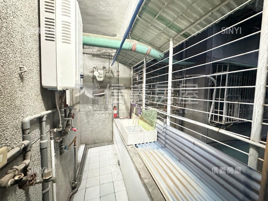 榮星花園旁邊間三樓房屋室內格局與周邊環境