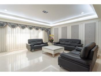 東方帝國一層一戶附雙平車