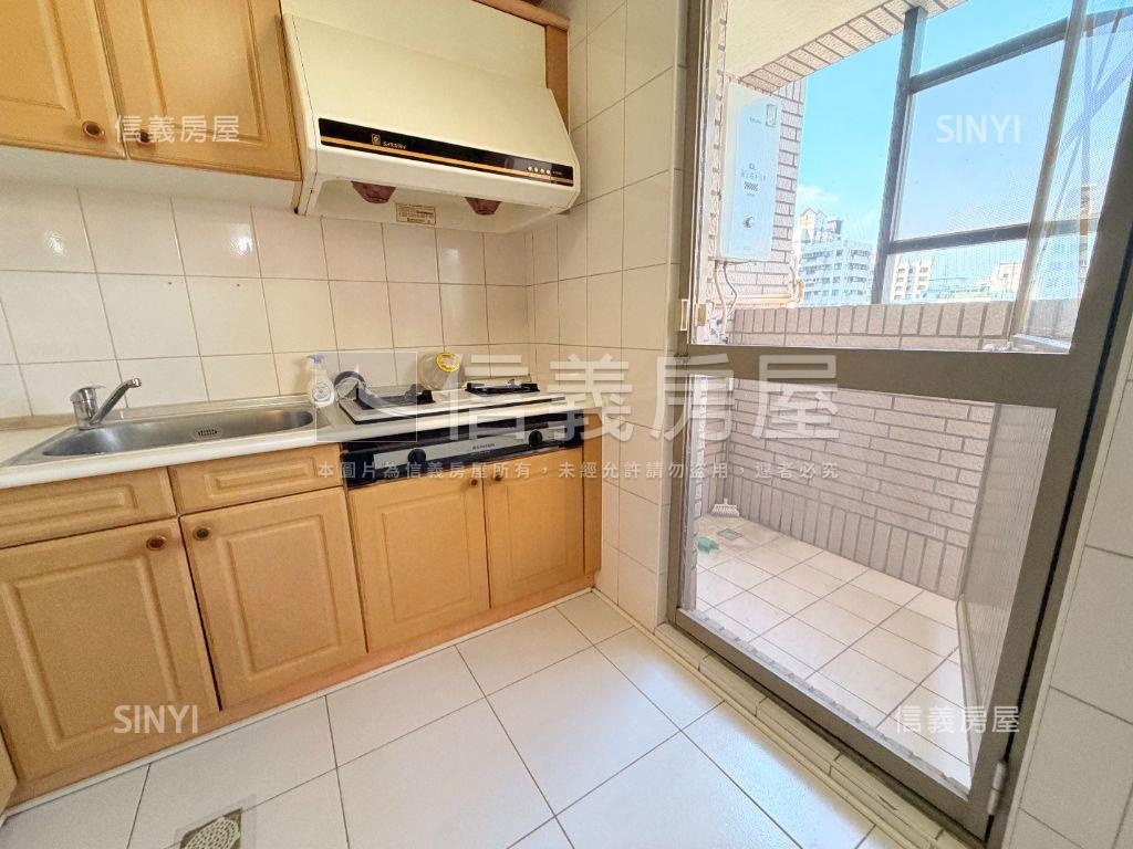 摩登歐洲大一房房屋室內格局與周邊環境