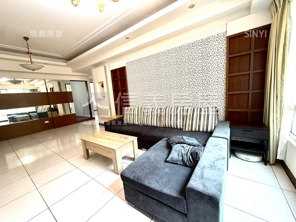 世紀風華三房車位房屋室內格局與周邊環境