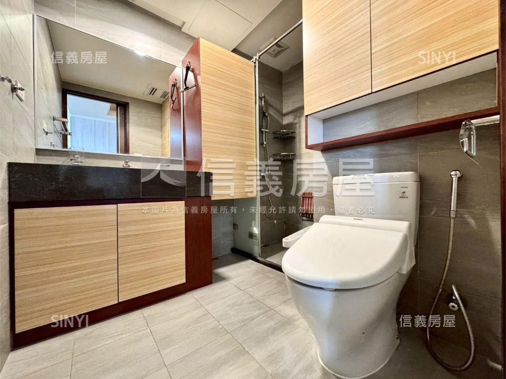 近朝馬高樓精裝三房雙平車房屋室內格局與周邊環境