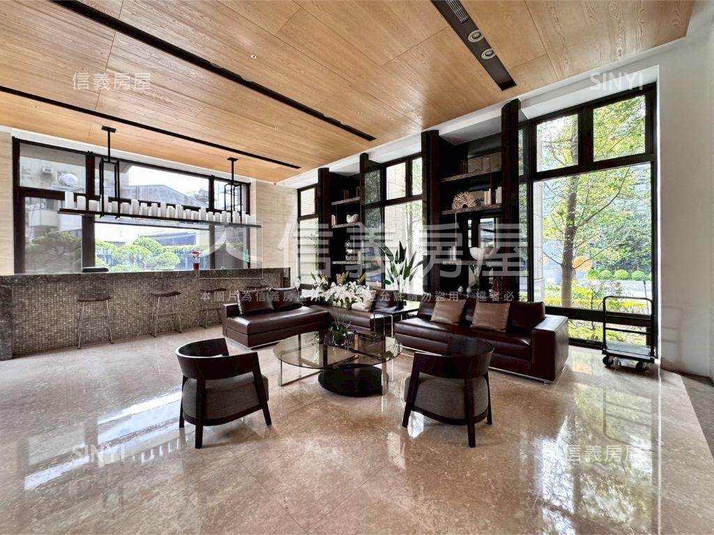 近朝馬高樓精裝三房雙平車房屋室內格局與周邊環境