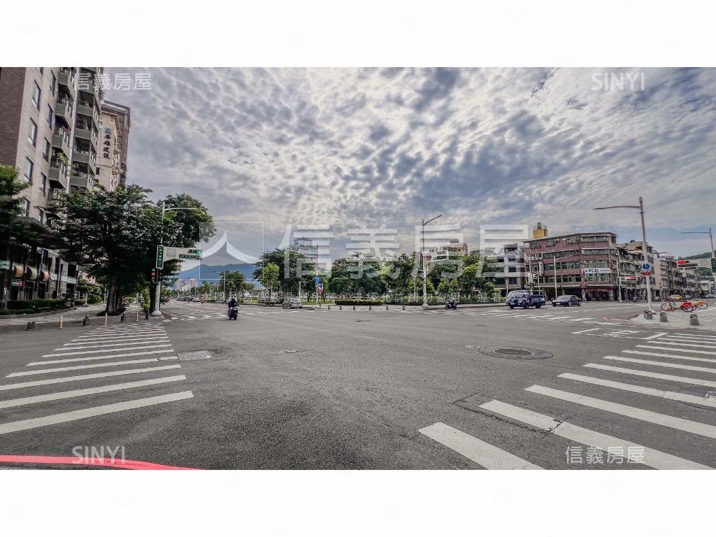 美術綠原道裝潢三房車位房屋室內格局與周邊環境