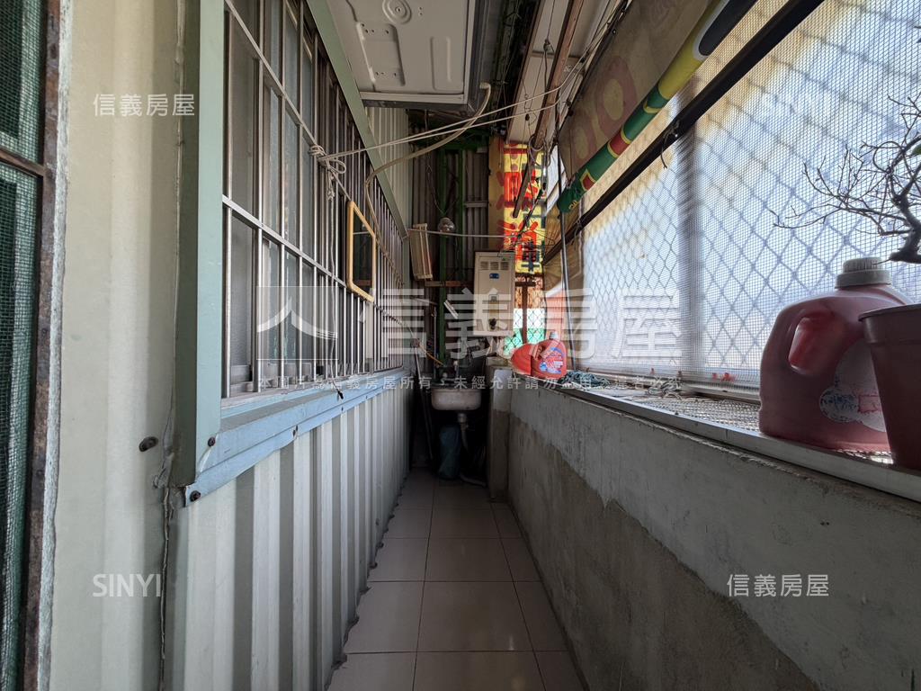 仁德採光佳店住透天房屋室內格局與周邊環境