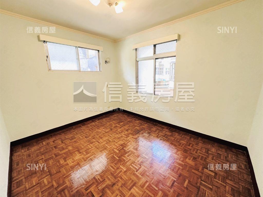 近國泰雙璽邊間明亮四房房屋室內格局與周邊環境