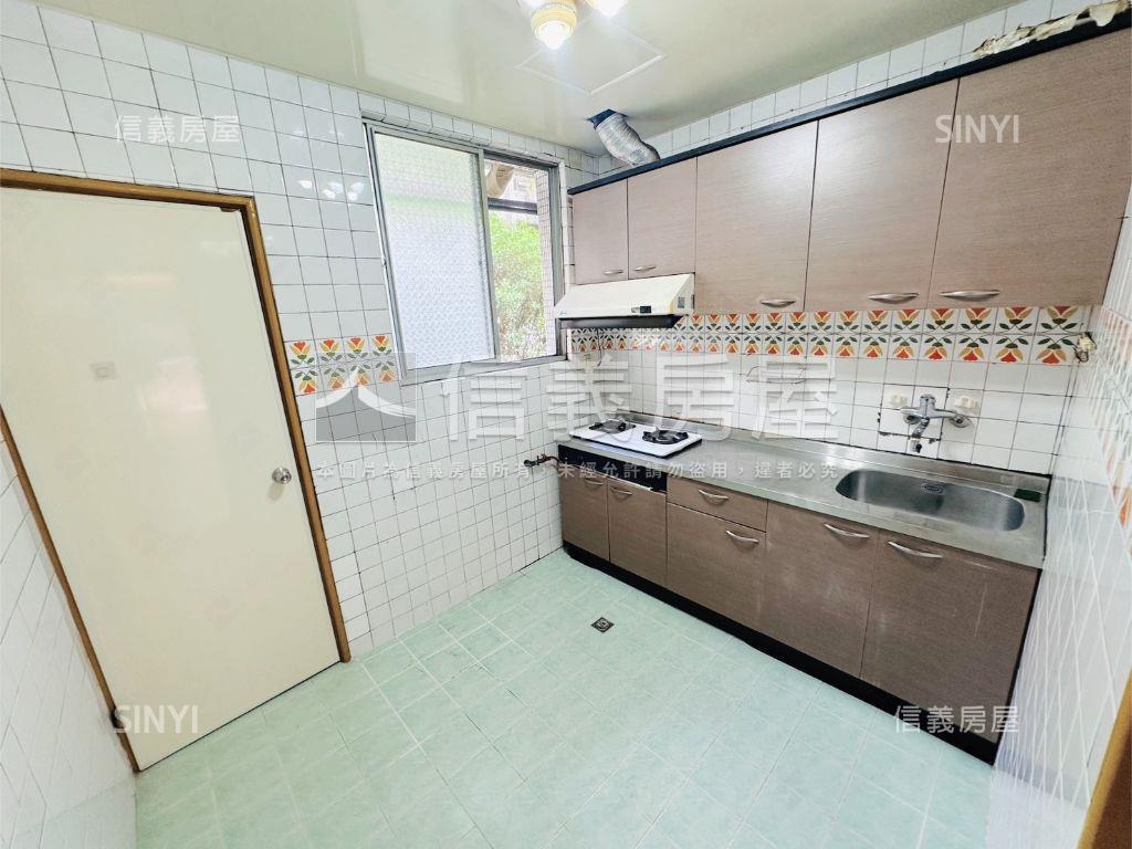 近國泰雙璽邊間明亮四房房屋室內格局與周邊環境