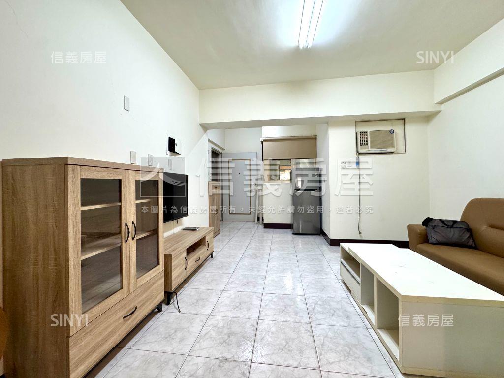 中正北路溫馨一房一廳房屋室內格局與周邊環境