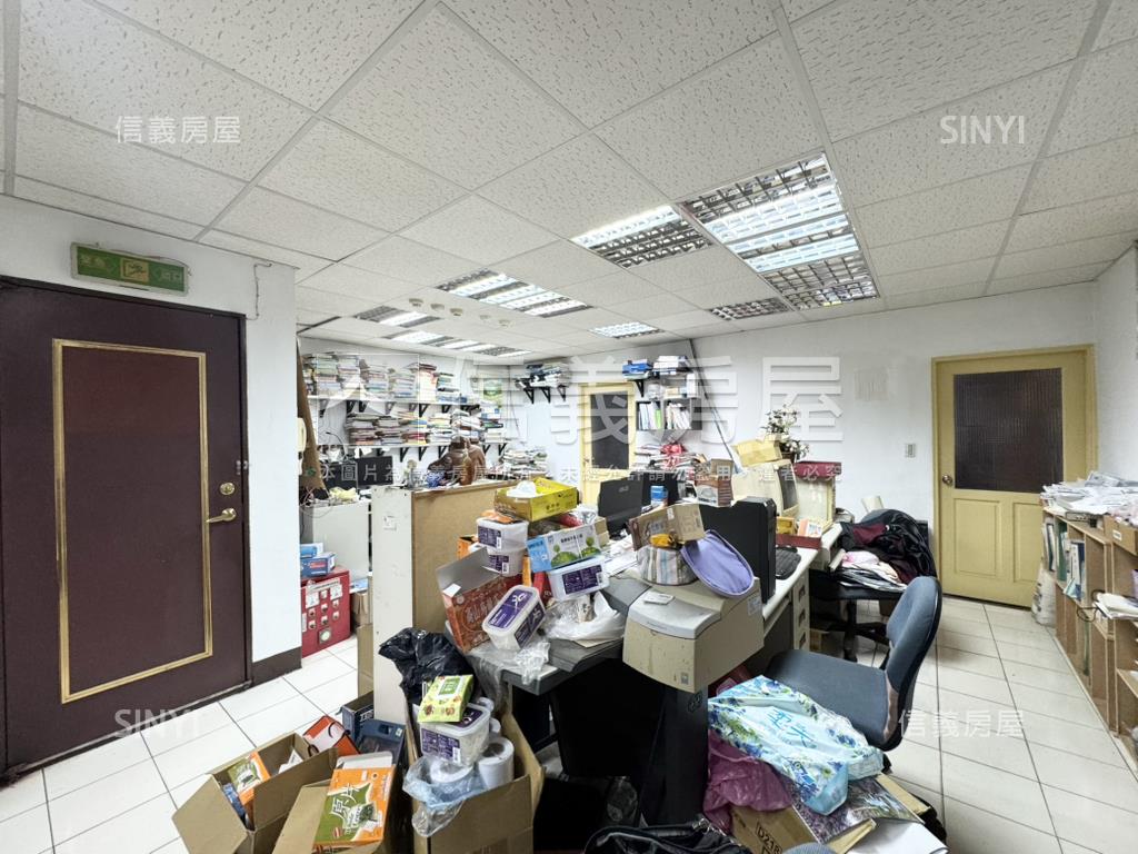住辦商黃金三樓房屋室內格局與周邊環境