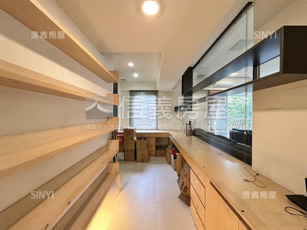 薇閣邊間四房樹海美屋房屋室內格局與周邊環境