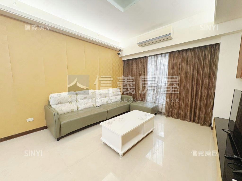 高樓景觀高峰會三房車位房屋室內格局與周邊環境